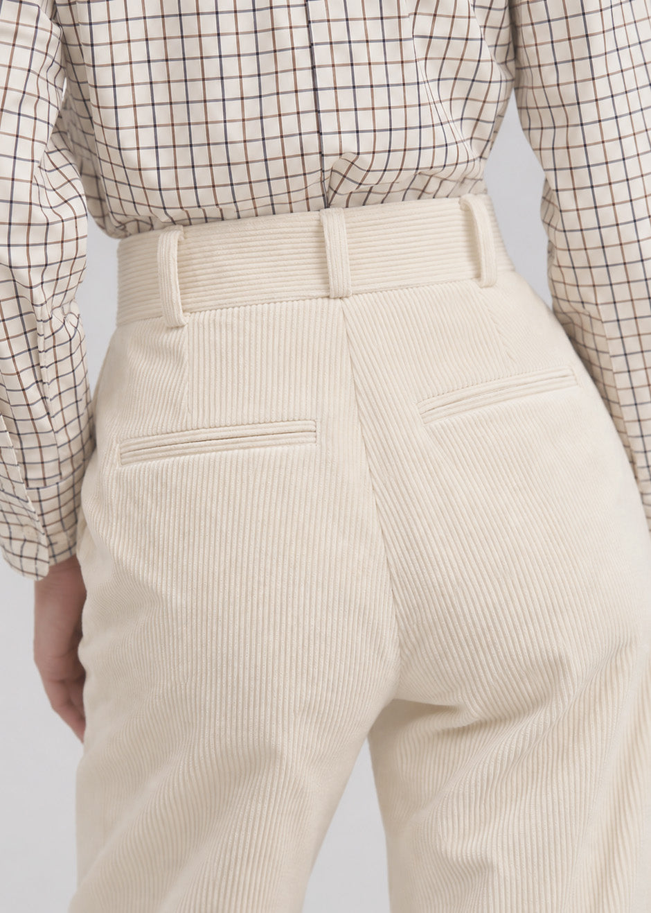 Detalle Nell pantalon pana