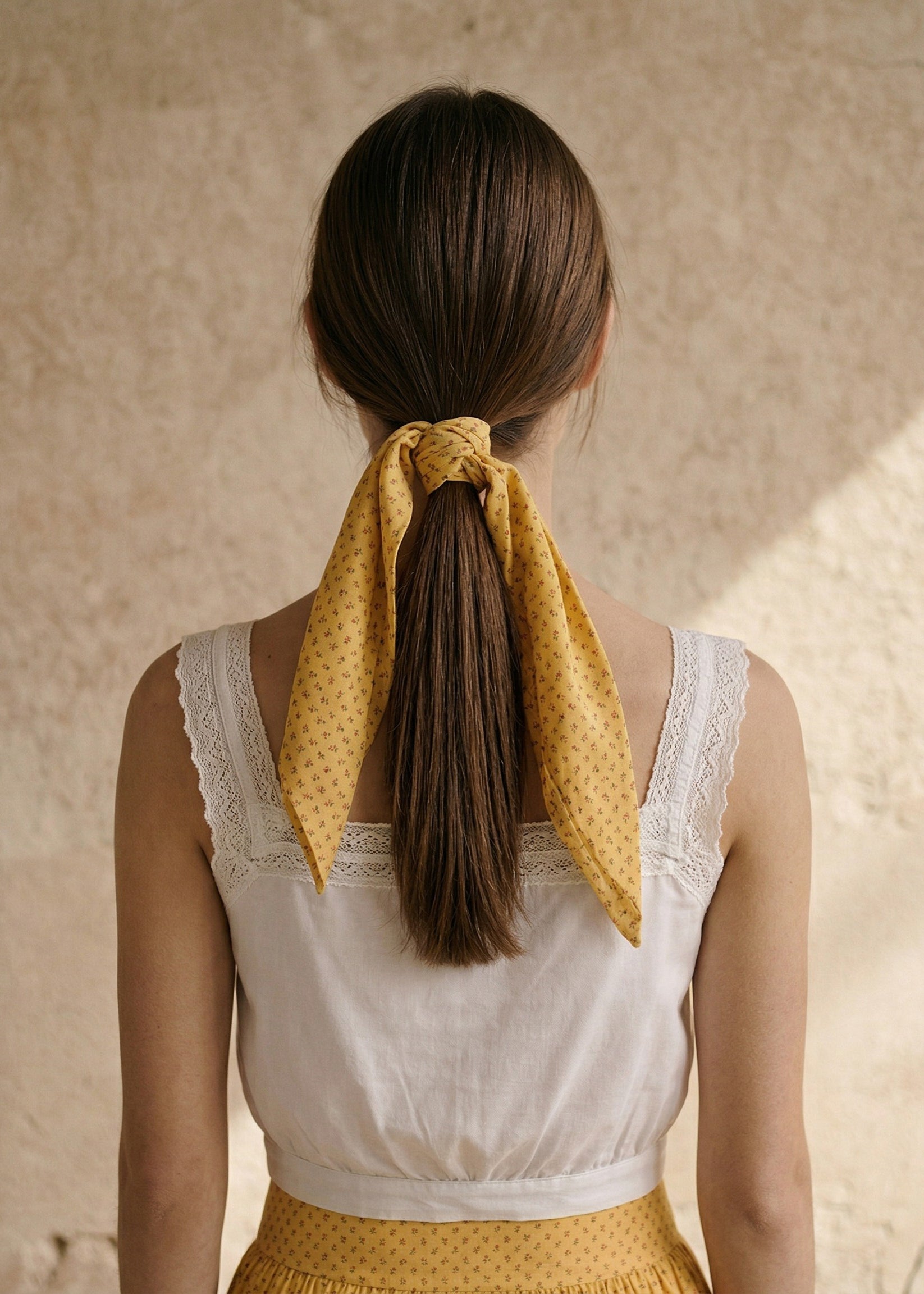 LIZA HANDKERCHIEF