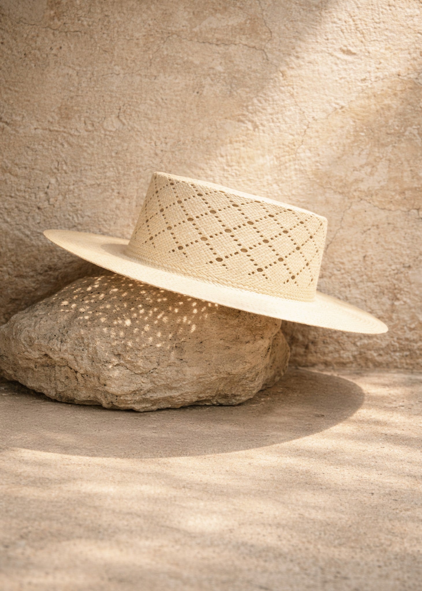 VICTORIA HAT