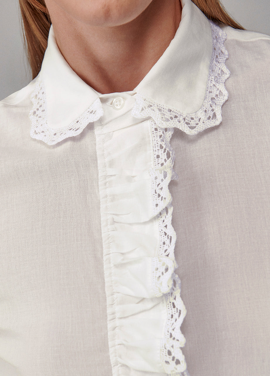 DETALLE CUELLO BRUNA