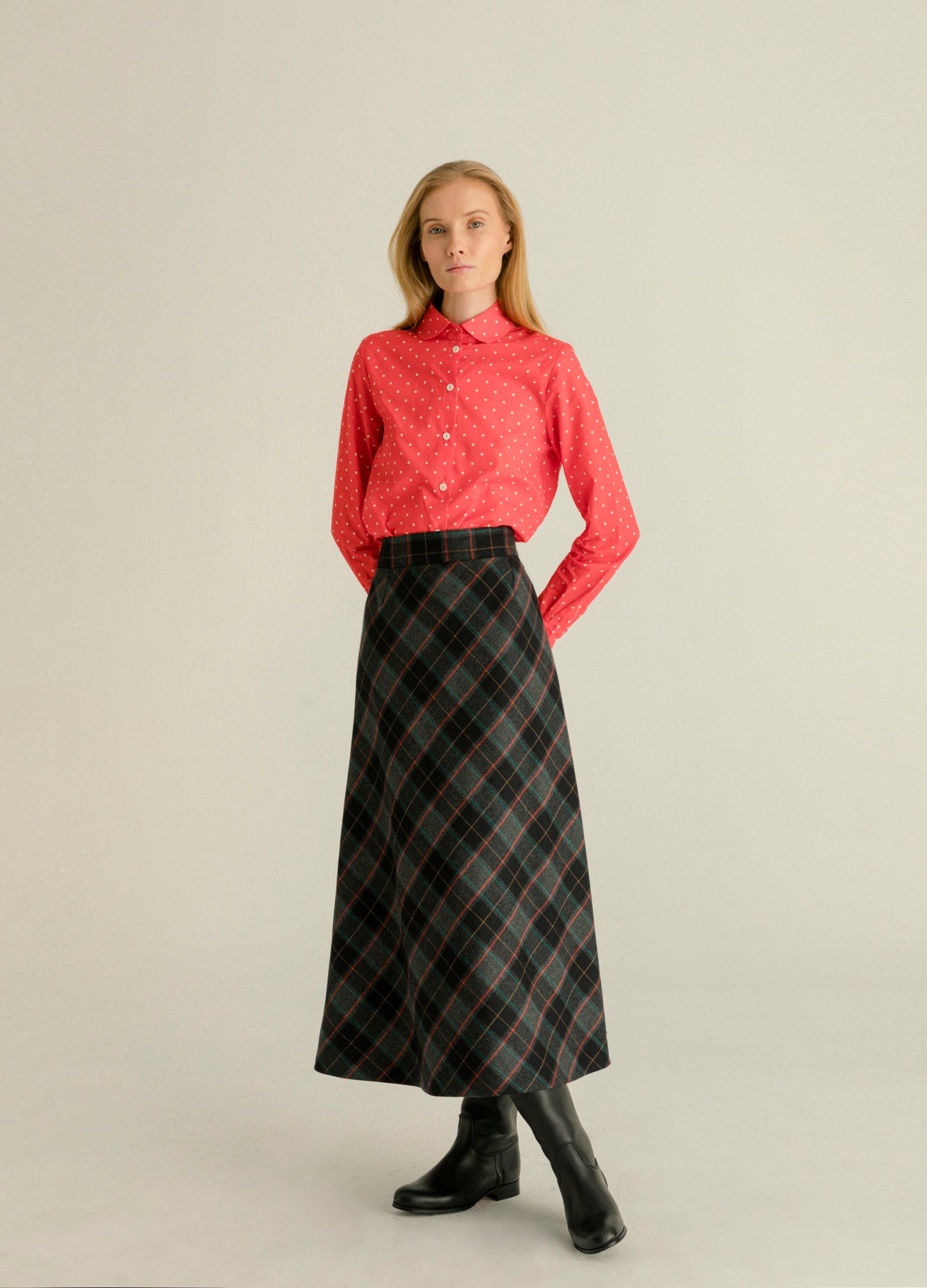 GARIA RED SHIRT