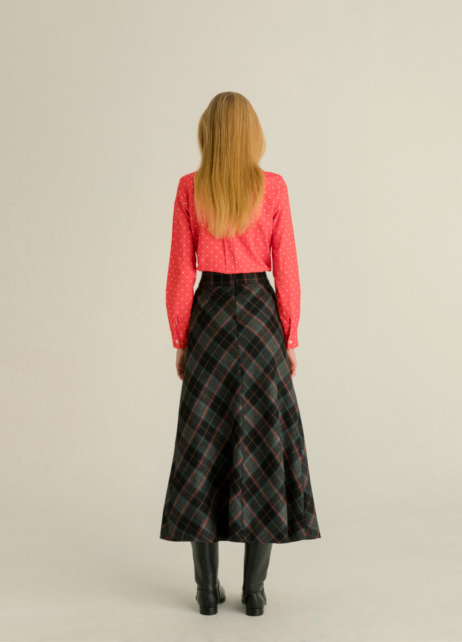 GARIA RED SHIRT