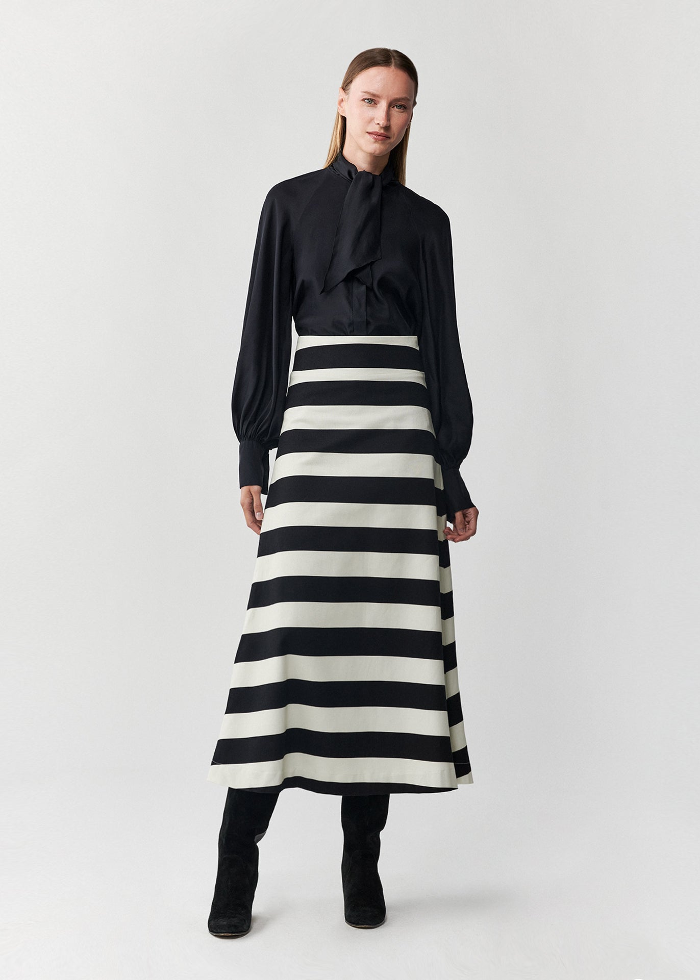 MARA SWEATER